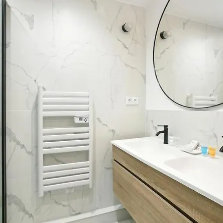 174 Grenelle - Marvelous In פריז